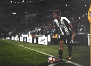 开云棋牌官网-独行侠战术压制公牛，哈利伯顿成为关键先生，一场现代篮球的智慧博弈