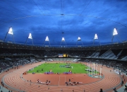 开云棋牌试玩-双线争锋，里昂关键战突围喀麦隆，李刚仁英超争冠接管比赛