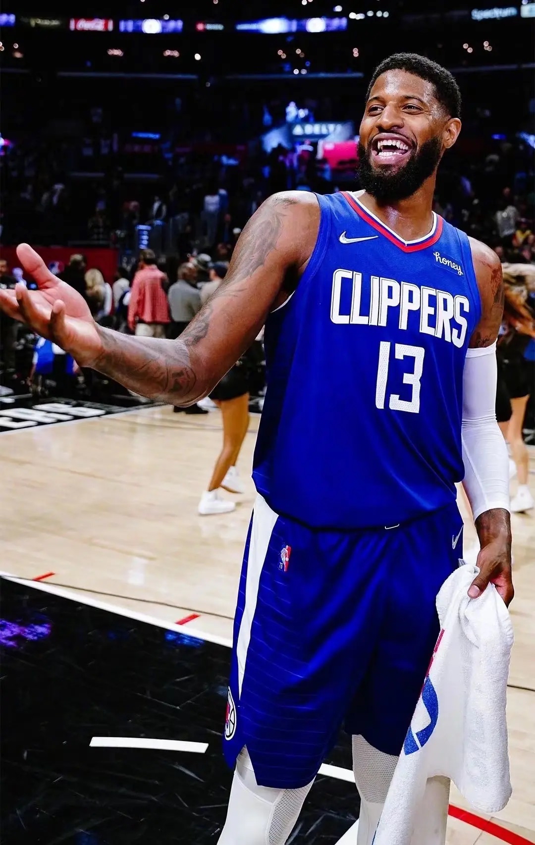 关于奇才轻取快船,乔治·希尔完成帽子戏法的信息 关于奇才轻取快船,乔治·希尔完成帽子戏法的信息