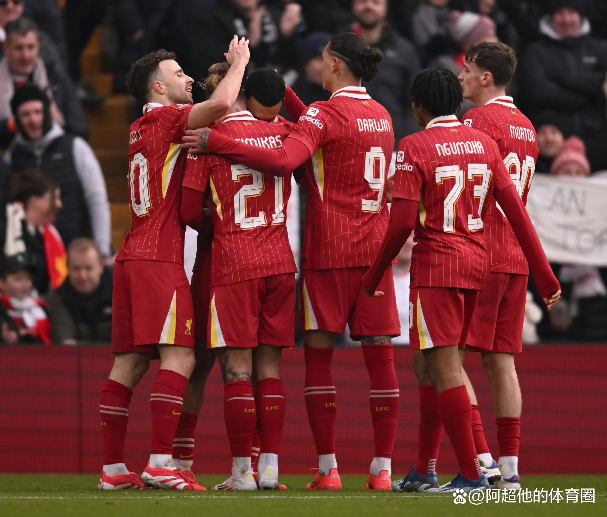 欧洲豪门球队迎来十连胜狂欢