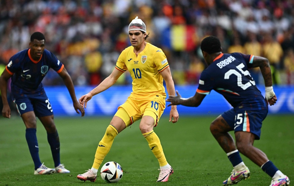 关于阿塞拜疆队备战欧洲资格赛，冲击晋级的信息